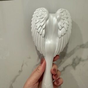 White tangle angle  Hairbrush